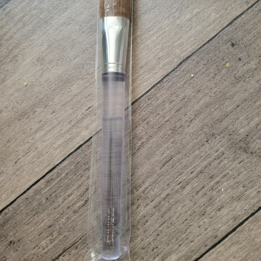 Clinique brown head